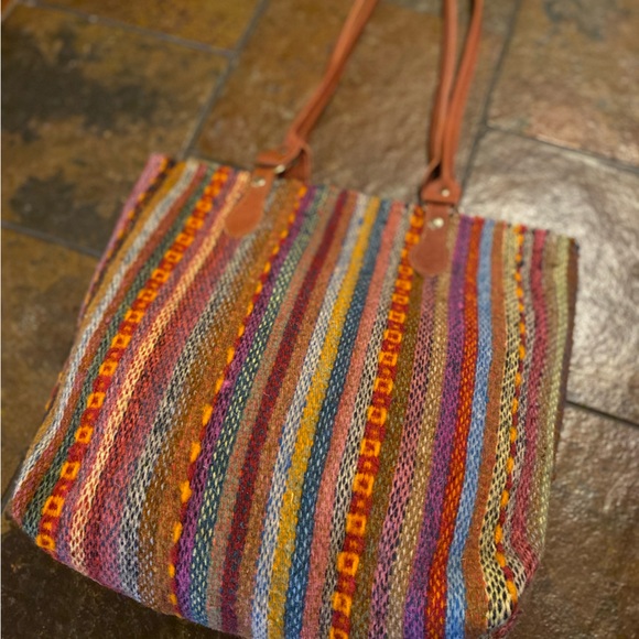 Unique chic colorful textured handwoven wool computer bag purse, leather handles - Picture 6 of 7